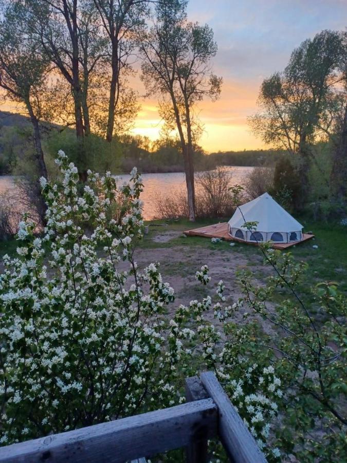 Snake River Glamping Irwin Exterior photo