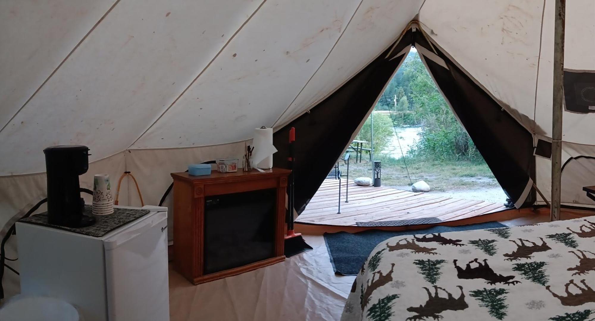 Snake River Glamping Irwin Exterior photo